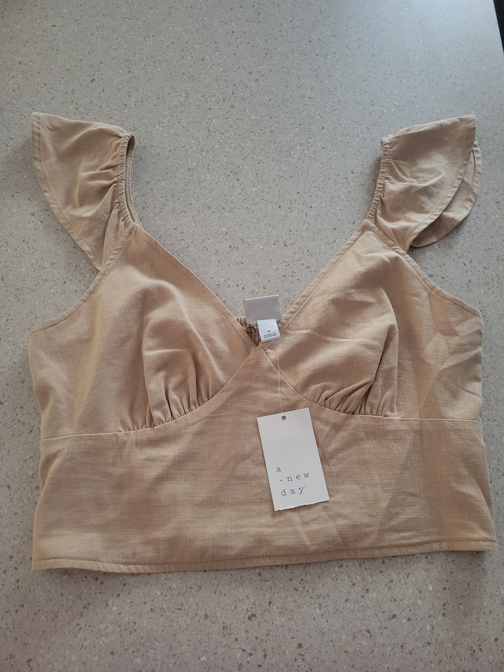 a new day Beige Flutter-Sleeve Crop Top